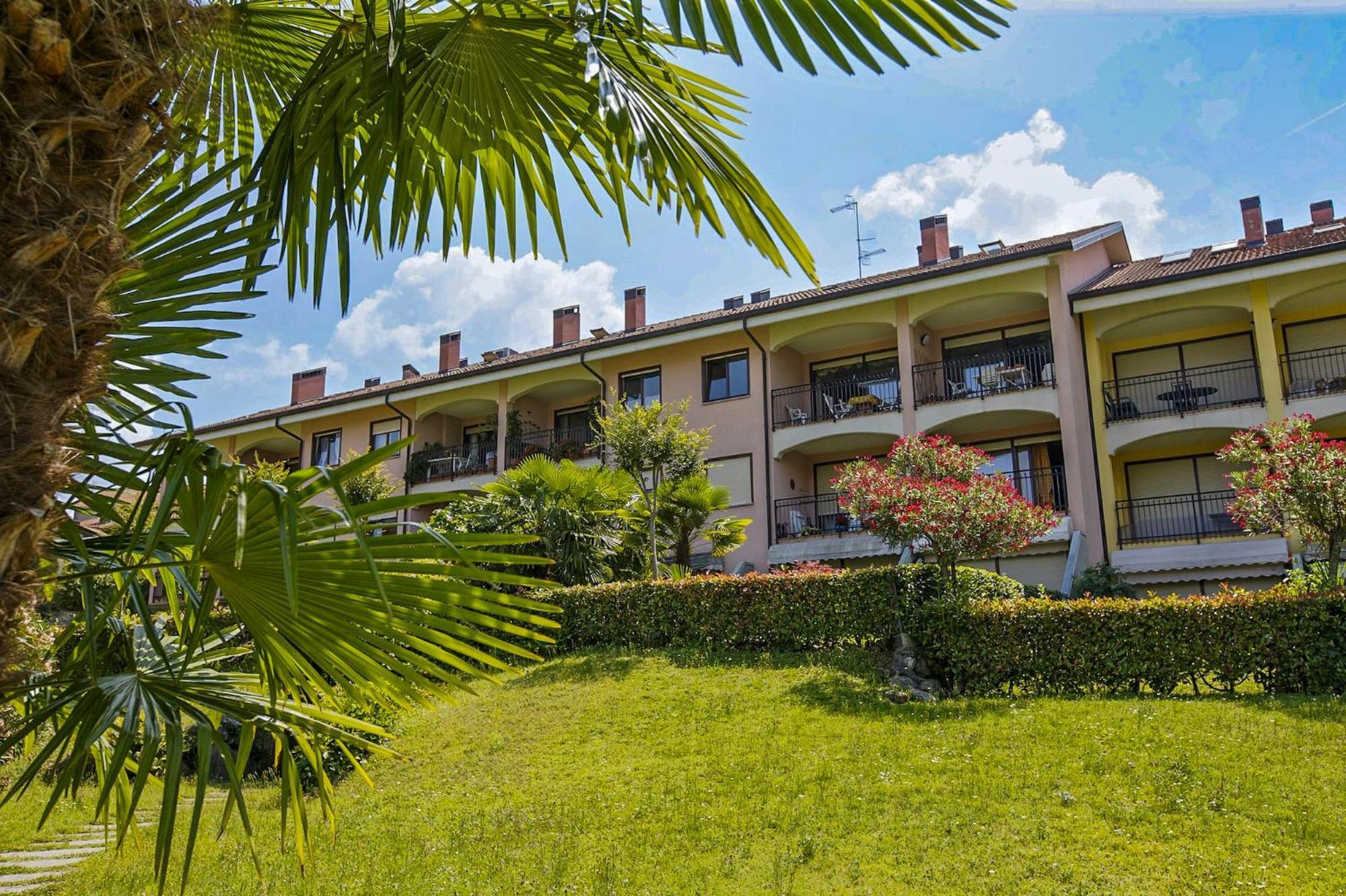 GermignagaResidenz Lagobello公寓 外观 照片